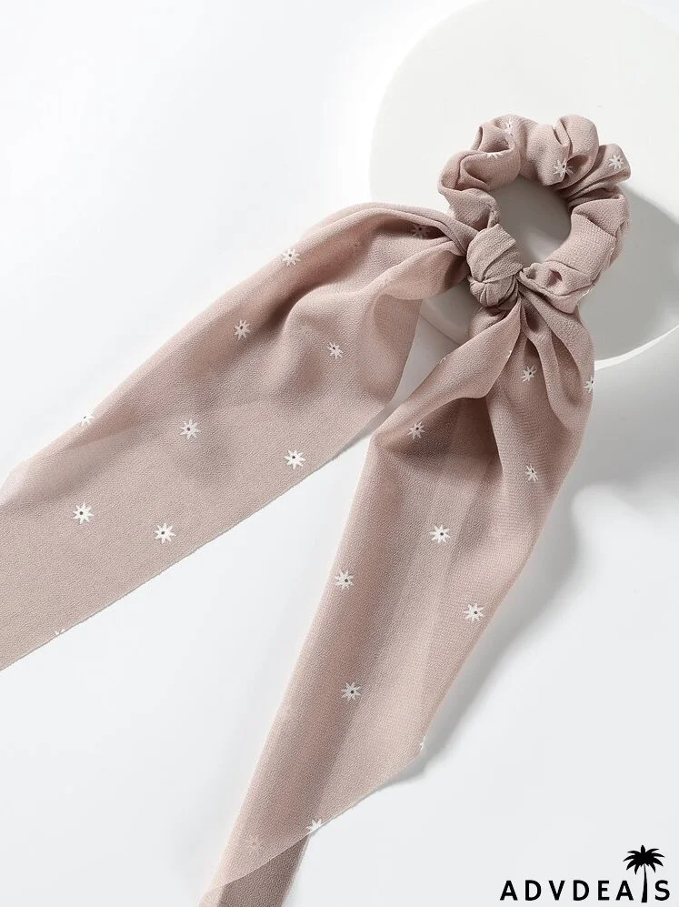 Knot Design Scrunchie Scarf