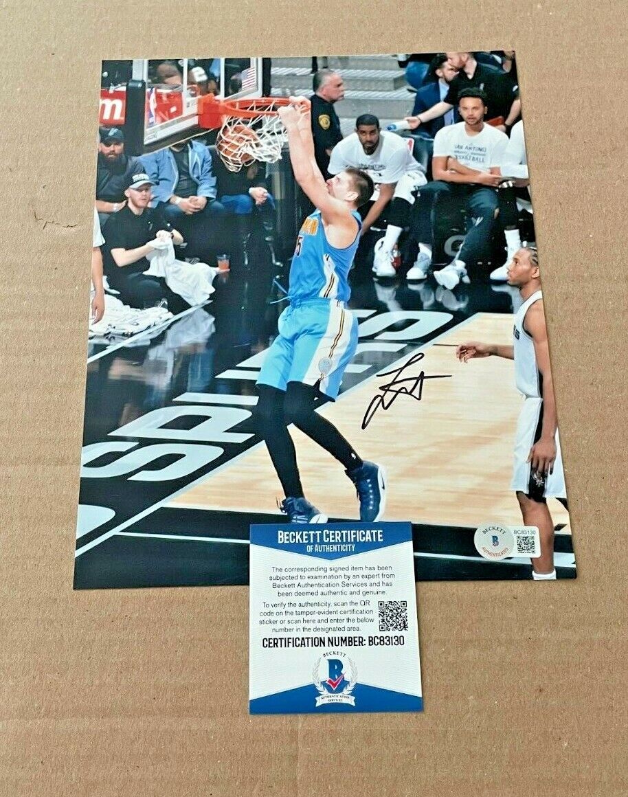 NIKOLA JOKIC SIGNED DENVER NUGGETS 8X10 Photo Poster painting BECKETT CERTIFIED BAS