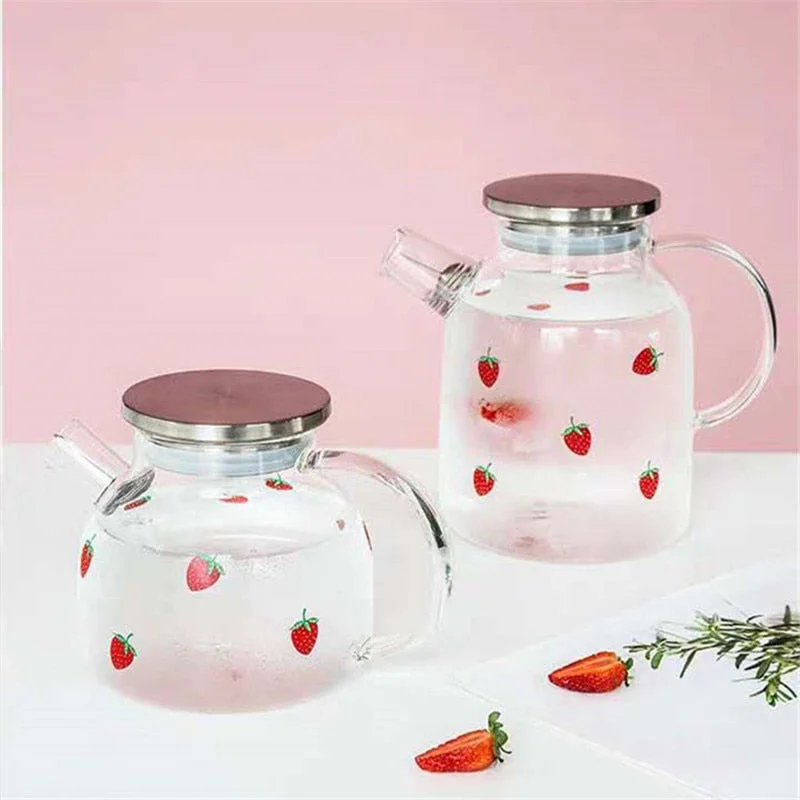 Kawaii Strawberry Glass Water Pot SP16590