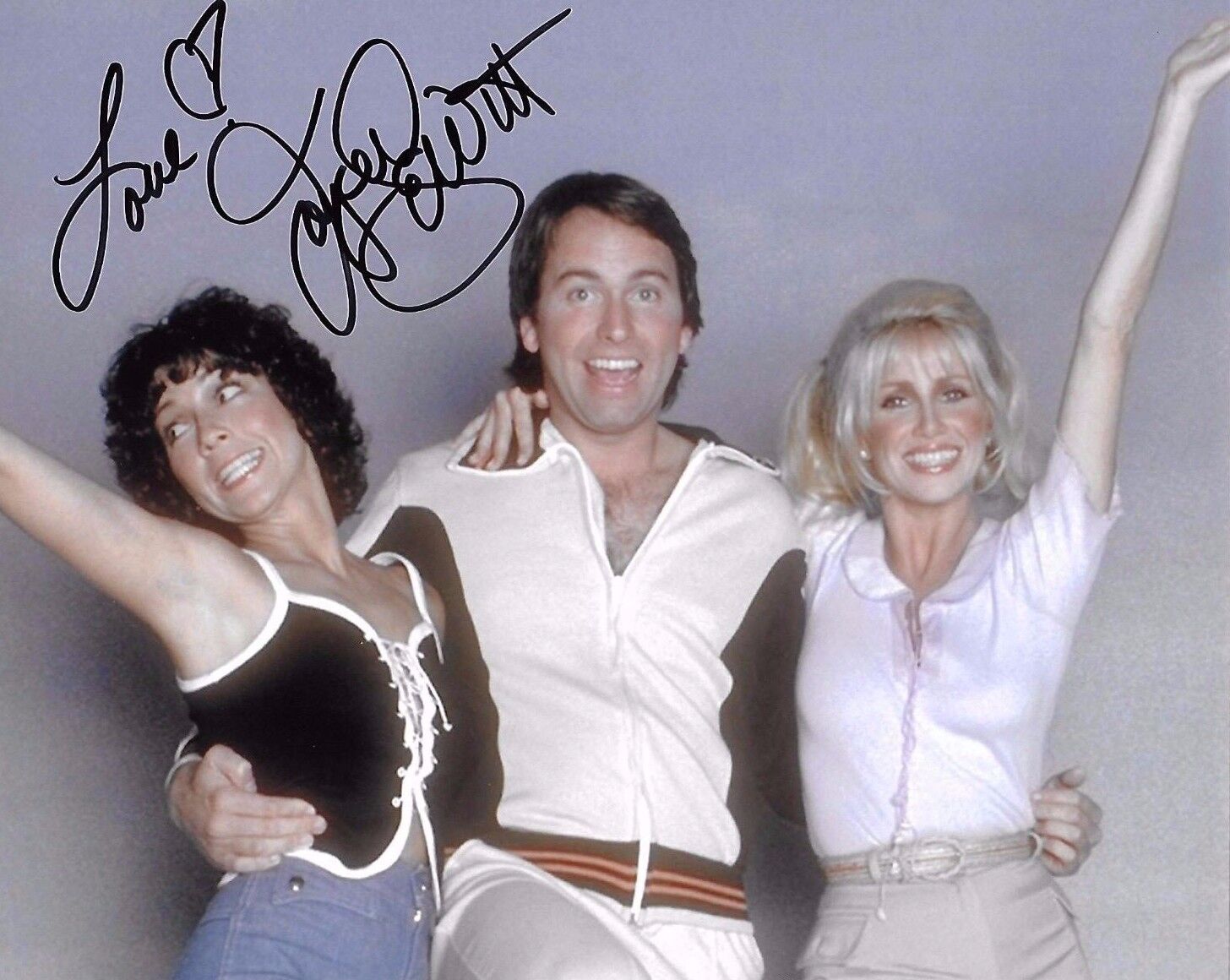 Joyce DeWitt Signed 8x10 Photo Poster painting - Janet Wood on Three's Company - SEXY!!! H288