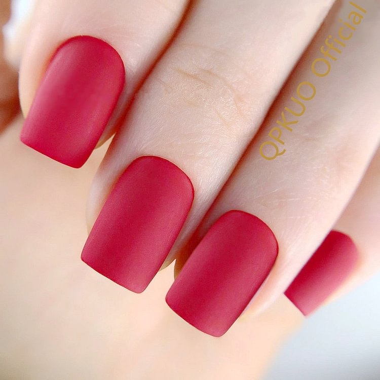 24Pcs Matte Dark Red Short Fake Nails Artificial Press On False Nails With Jelly Glue Full Cover Fingernails Manicure Tool