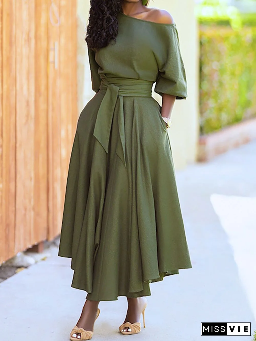 Off Shoulder Short Sleeve Waist Tie Maxi Dress