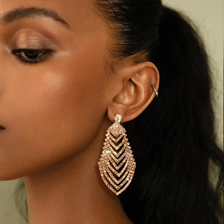 Fashion Glitter Rhinestone Rhombus Leaves Shaped Earrings