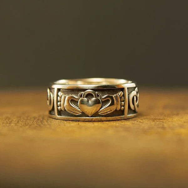 Irish Claddagh Heart Shaped Silver Ring