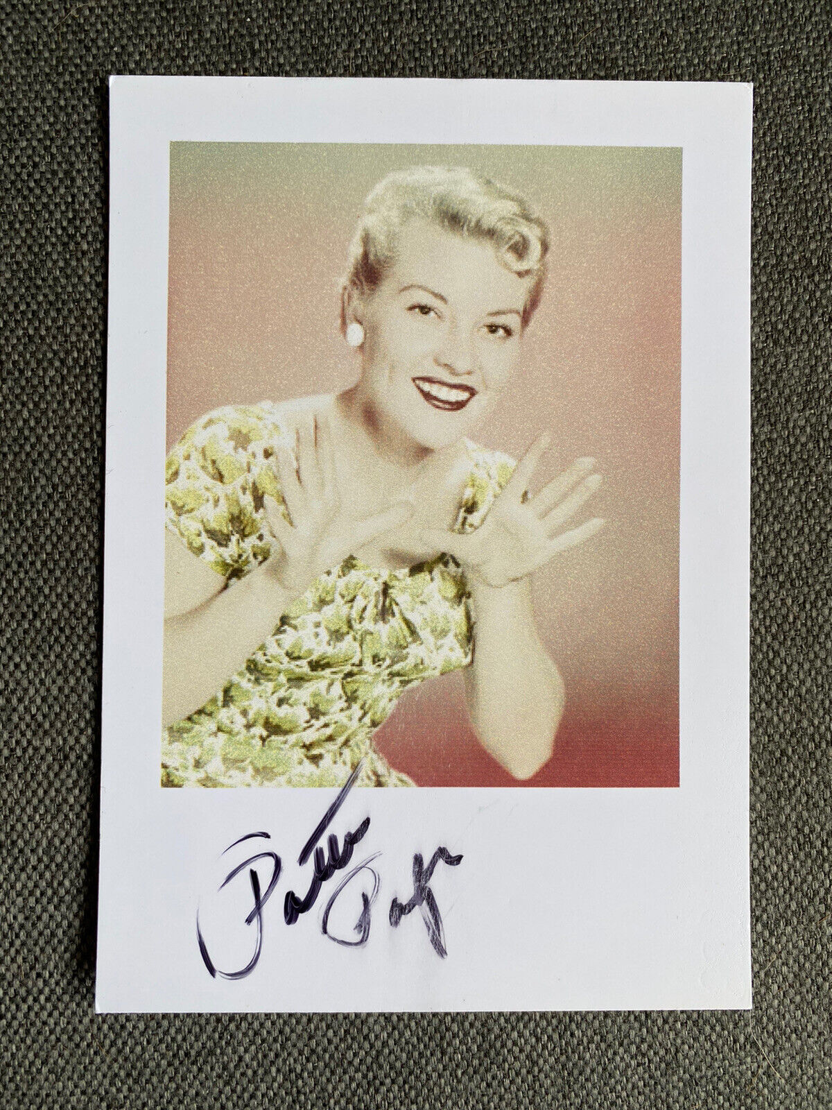 Patti Page Autograph Card 3 7/8x5 11/16in Autographed Signed