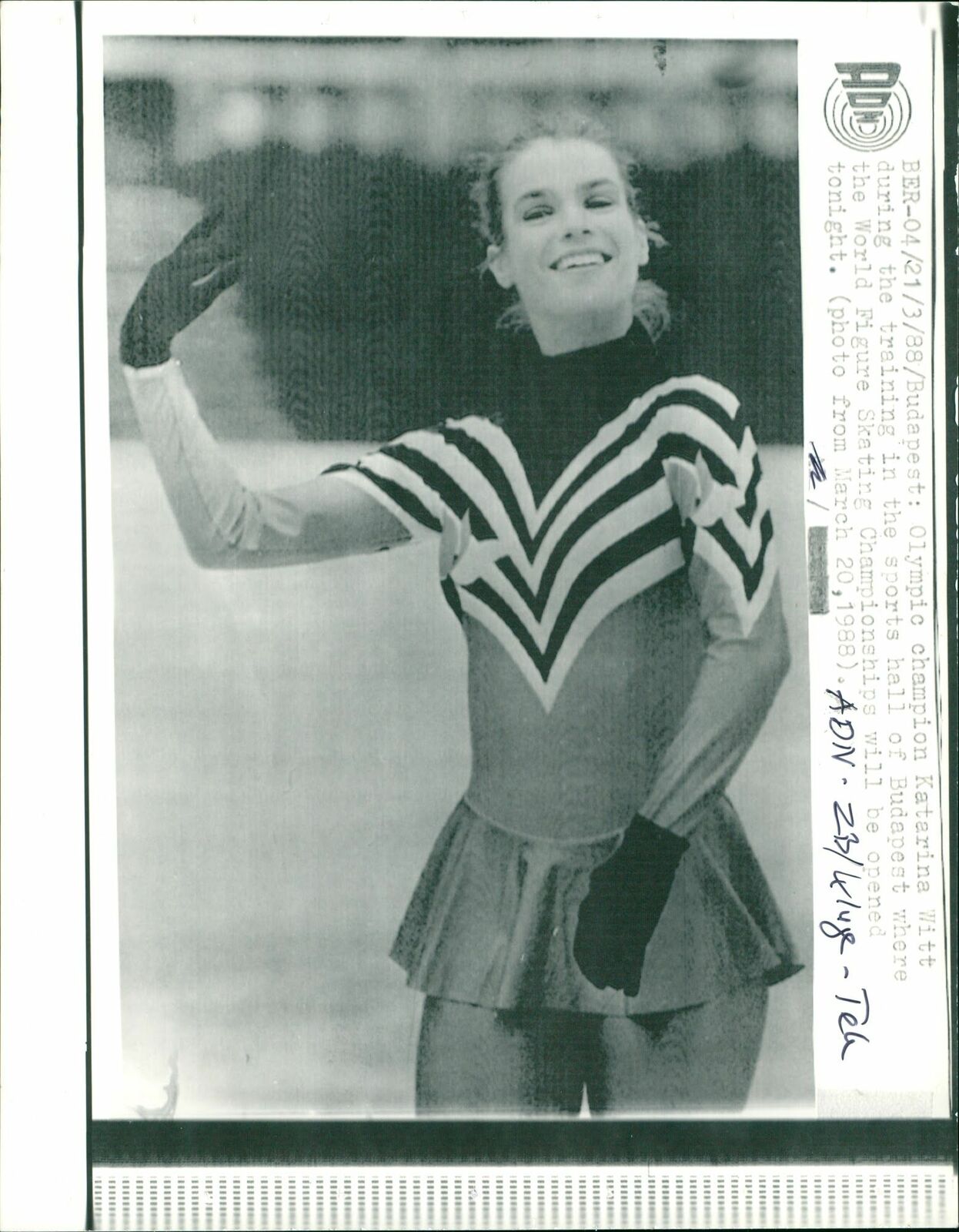 1988 SKATING OLYMPIC CHAMPION KATARINA WITT COM... - Vintage Photo Poster paintinggraph 43194550