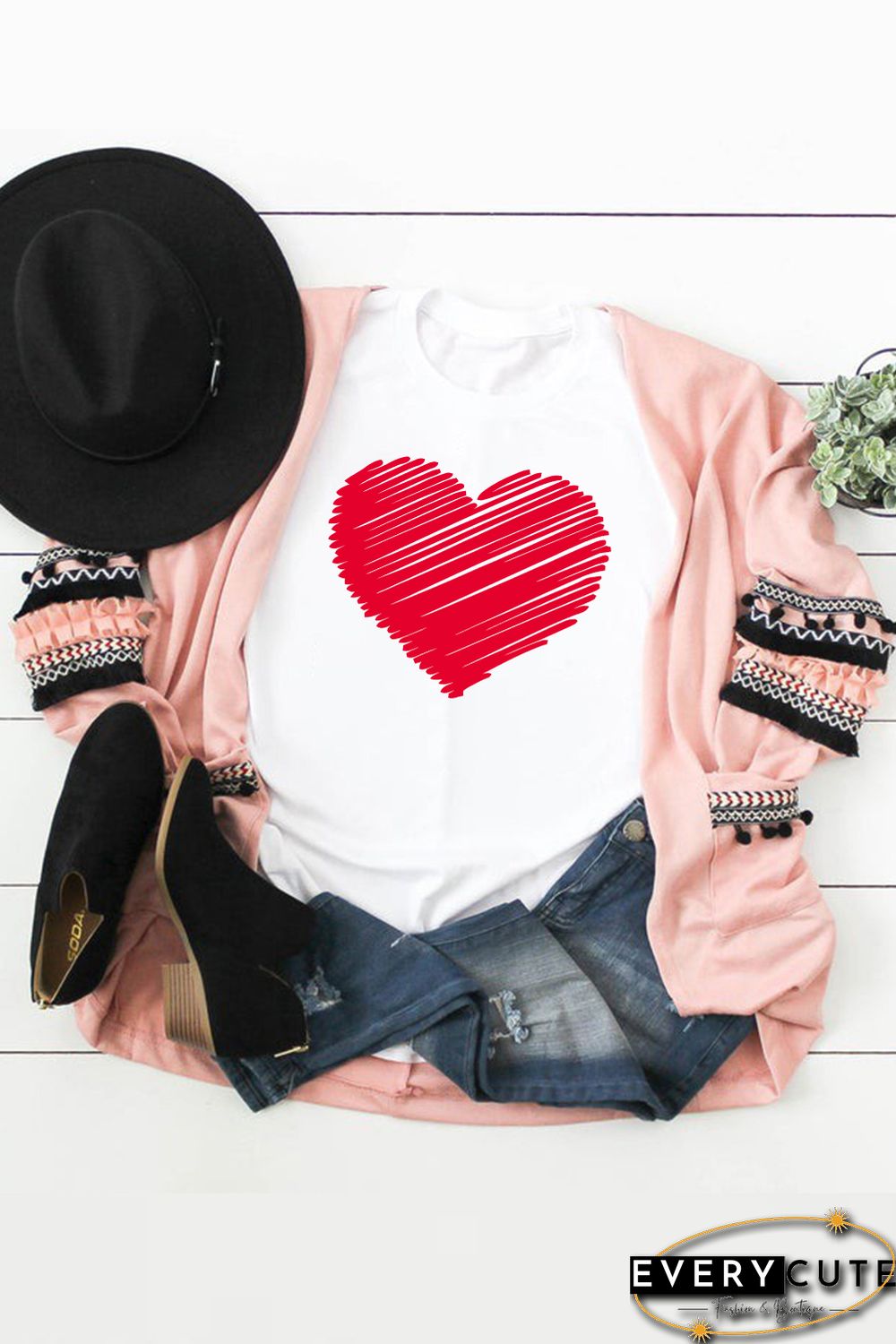 White Valentine Heart-shaped Print Short Sleeve Top