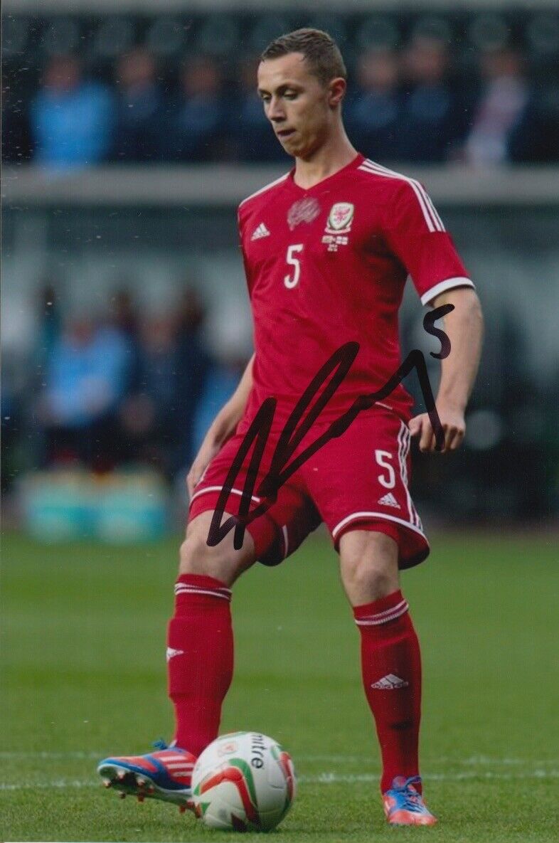 GEORGE RAY HAND SIGNED 6X4 Photo Poster painting - FOOTBALL AUTOGRAPH - WALES 1.