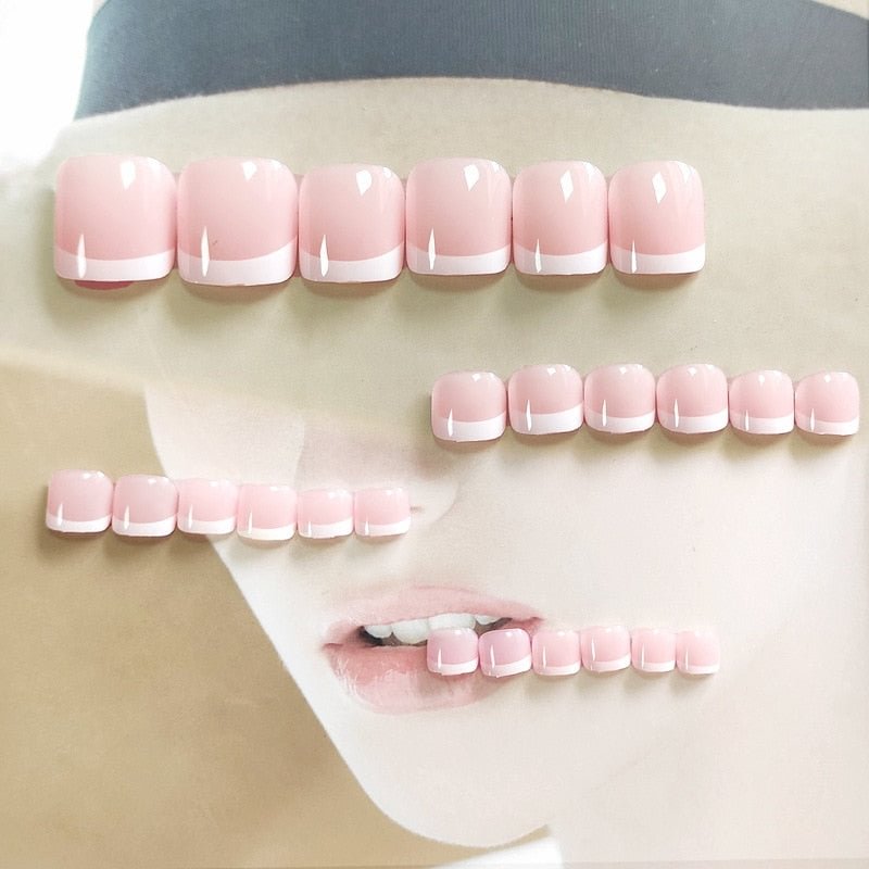 24pcs Plaid Printed Toenails Patch Removable Short  Full Finished Detachable Manicure False ToeNails Tips Press On Toe Nail