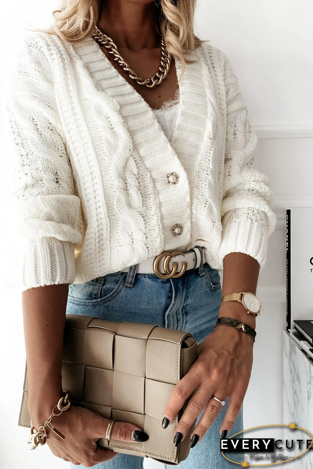 White Buttons Weave Knit Cardigan