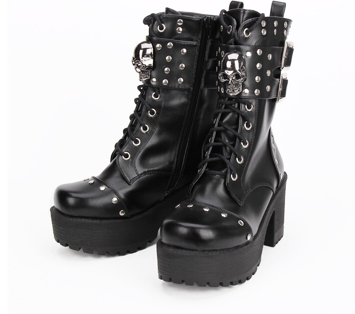 Rivet Skull Boots