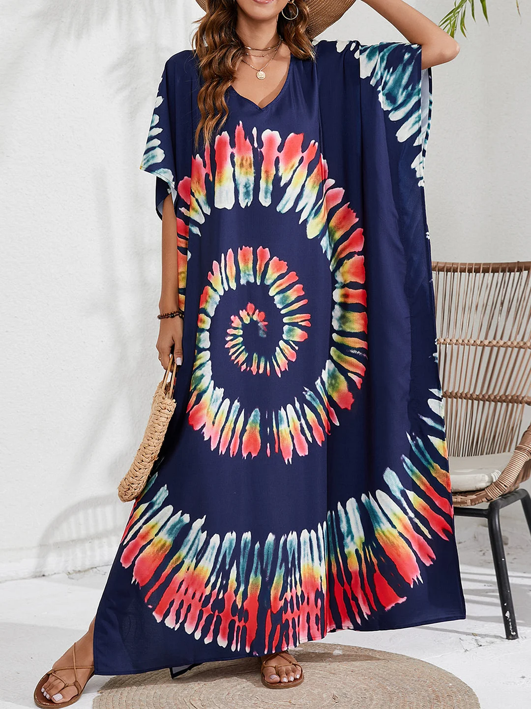 Women's Short Sleeve V-neck Graphic Maxi Dress