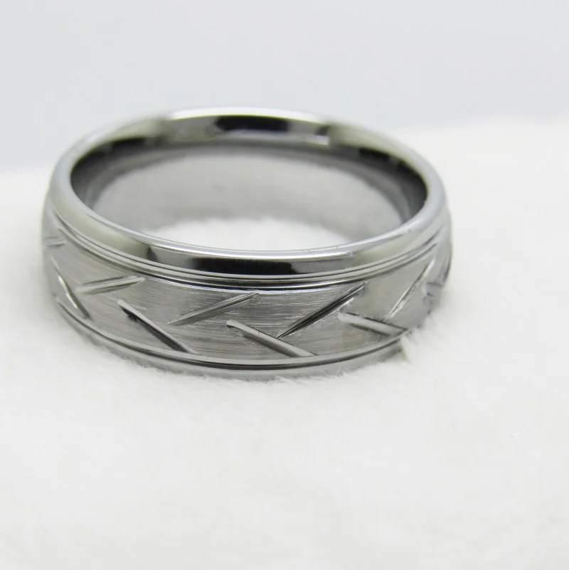 6MM 8MM Mens Women's Silver Domed Grooved Tungsten Rings Brushed Carbon Fiber Couple Wedding