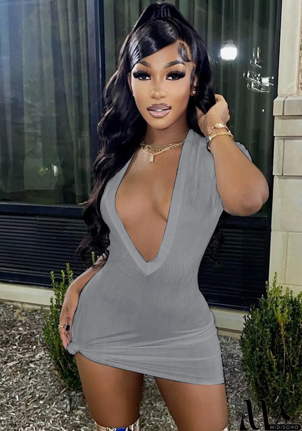 MidiSono - Women Summer Grey Sexy V-neck Short Sleeves Solid Knitted Mini Straight Club Dress