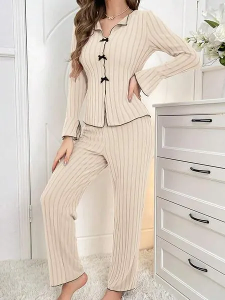 Women's Solid Lettuce Trim Top & Pants Loungewear Two-Piece Set, Casual Comfy Long Sleeve V Neck Top & Trousers PJ Set, Ladies Sleepwear for All Seasons Women's Solid Lettuce Trim Top & Pants Loungewear Two-Piece Set, Casual Comfy Long Sleeve V Neck Top & Trousers PJ Set, Ladies Sleepwear for All Seasons