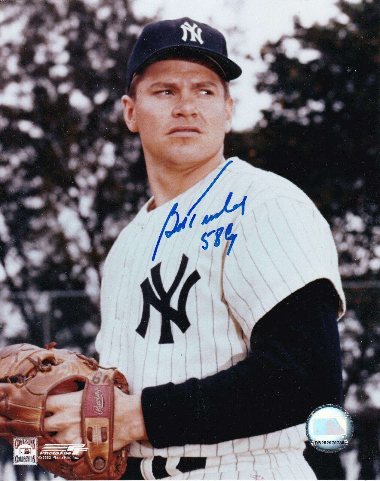 BOB TURLEY NEW YORK YANKEES 1958 CY ACTION SIGNED 8x10