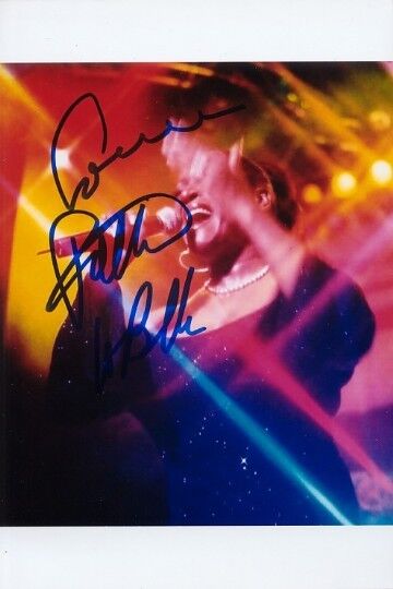 Patti LaBelle 1944- genuine autograph 5x7