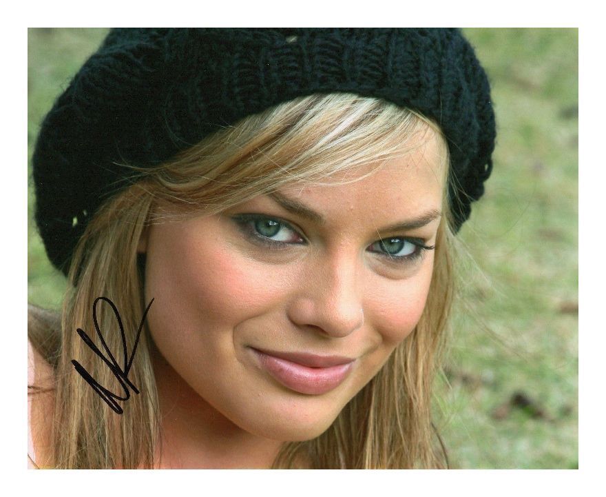 MARGOT ROBBIE AUTOGRAPHED SIGNED A4 PP POSTER Photo Poster painting PRINT 5