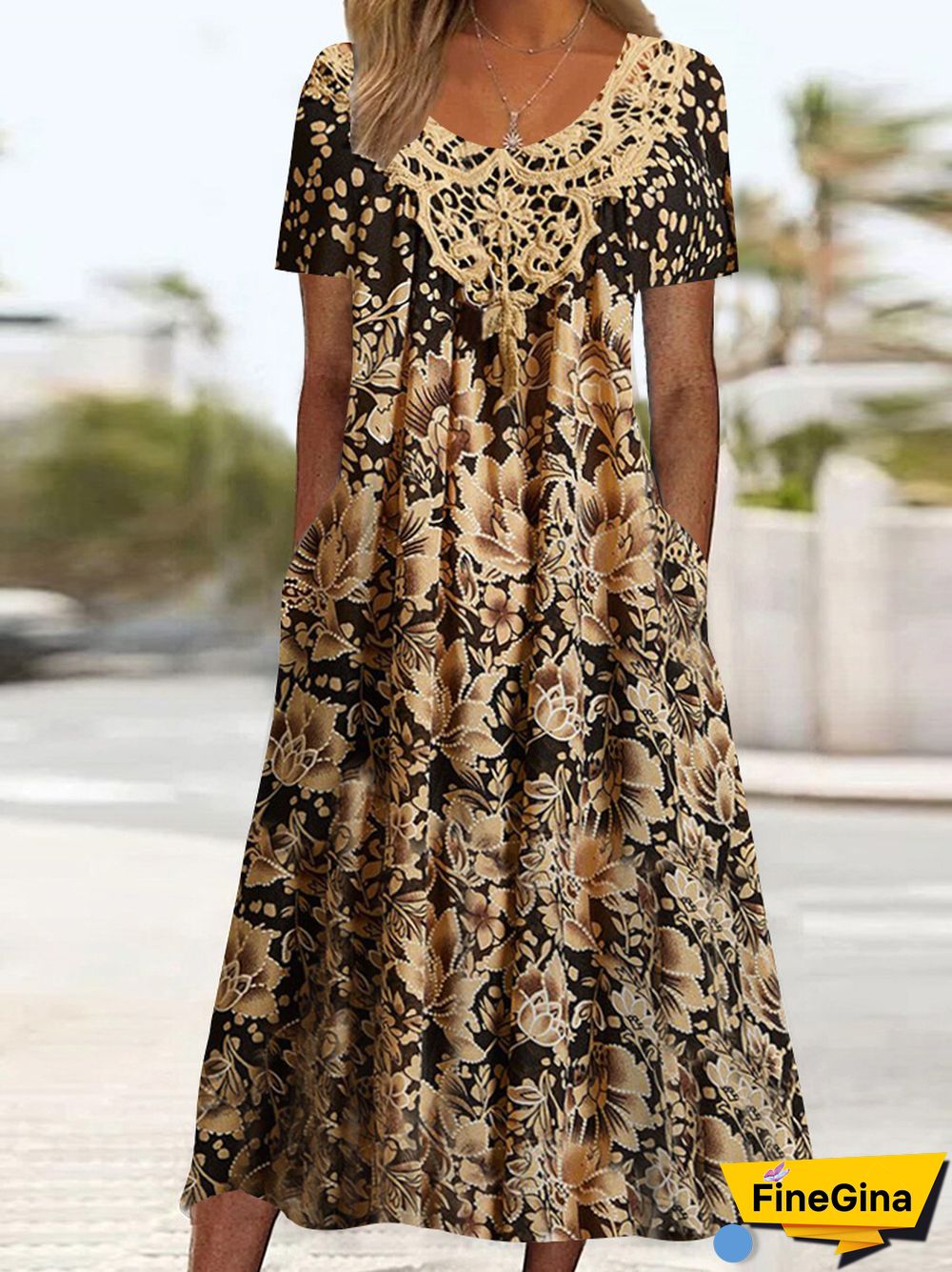 Women's Gold Scoop Neck Short Sleeve Printed Midi Dress