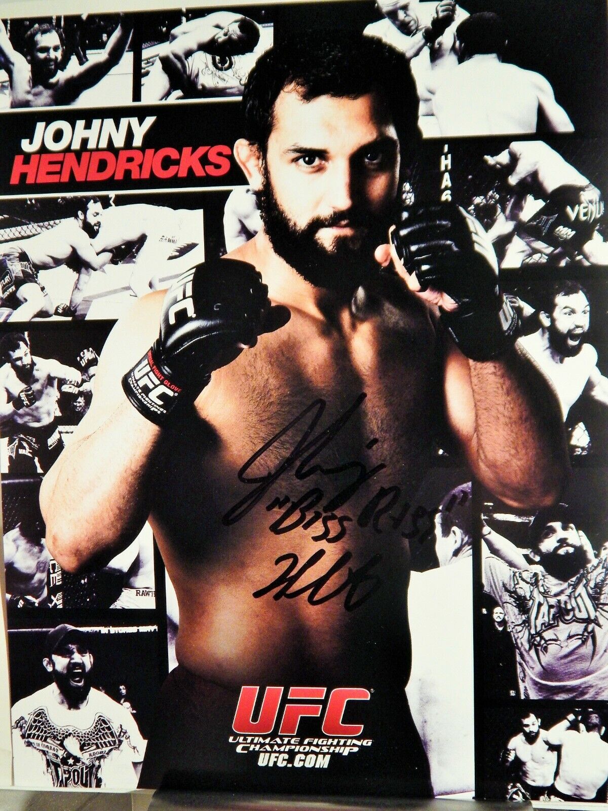 UFC JOHNY HENDRICKS PERSONAL AUTOGRAPH 8 1/2 X 11 OFFICIAL Photo Poster painting COLLECTIBLE