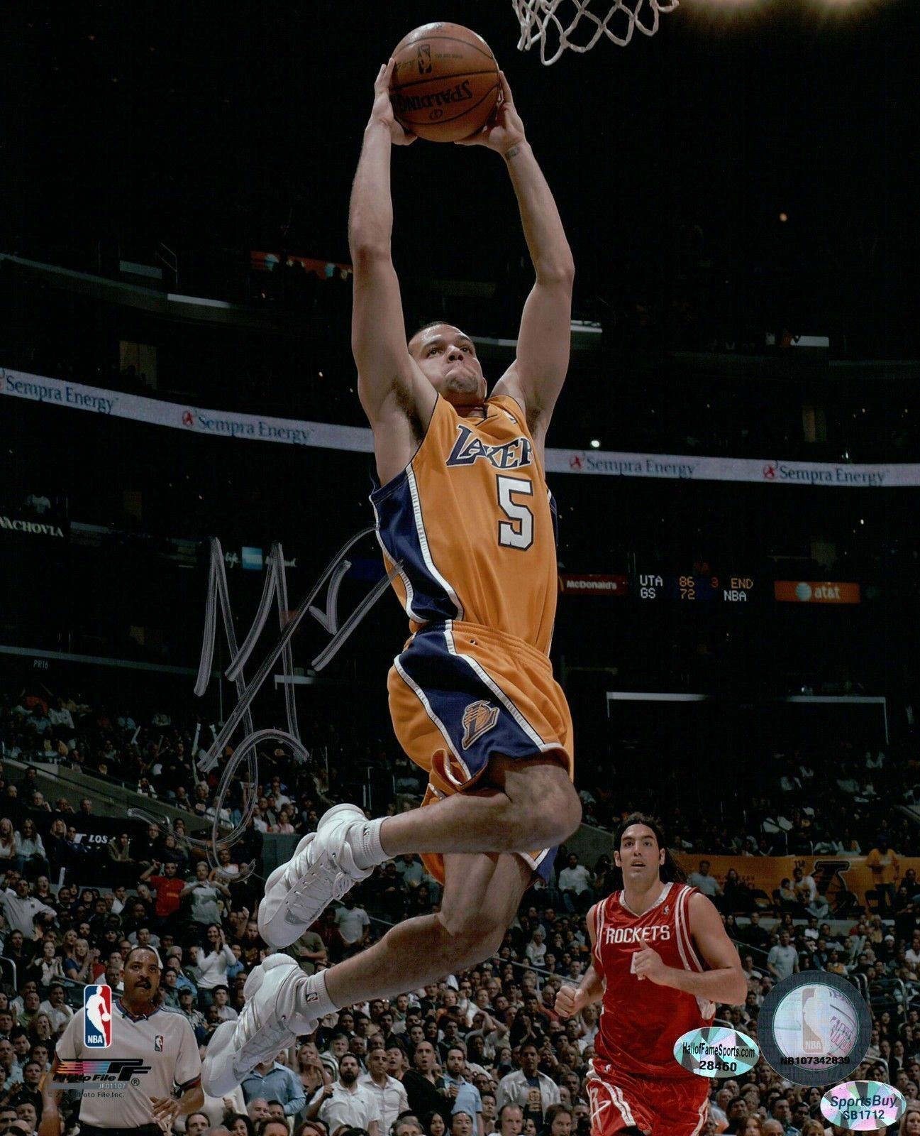 Jordan Farmar Signed 8X10 Autograph Photo Poster painting LA Lakers Dunking vs. Rockets COA