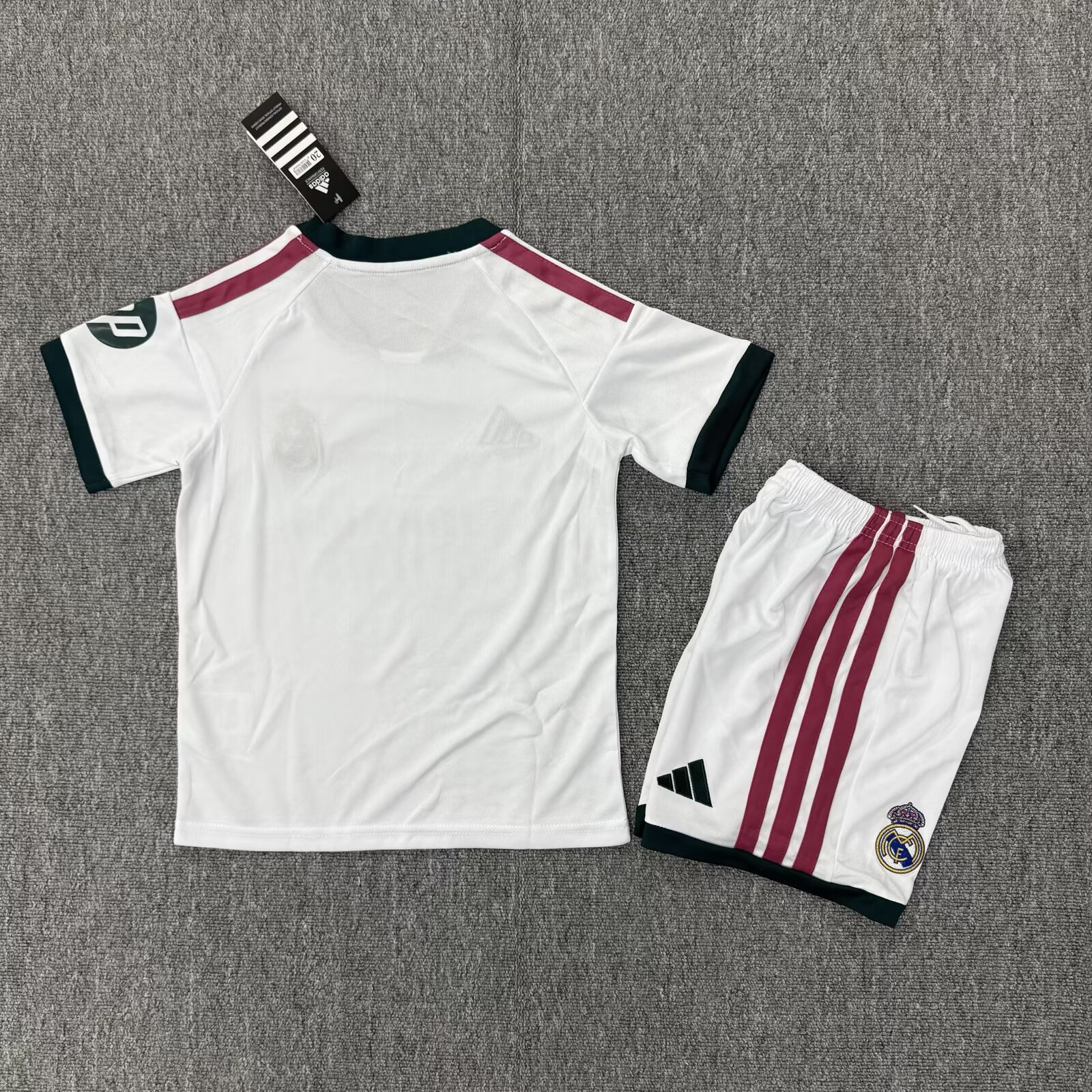 26/27 Real madrid White Kids Kit Football Shirt Thai Quality