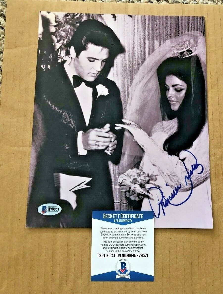 PRISCILLA PRESLEY SIGNED 8X10 WEDDING Photo Poster painting BECKETT CERTIFIED