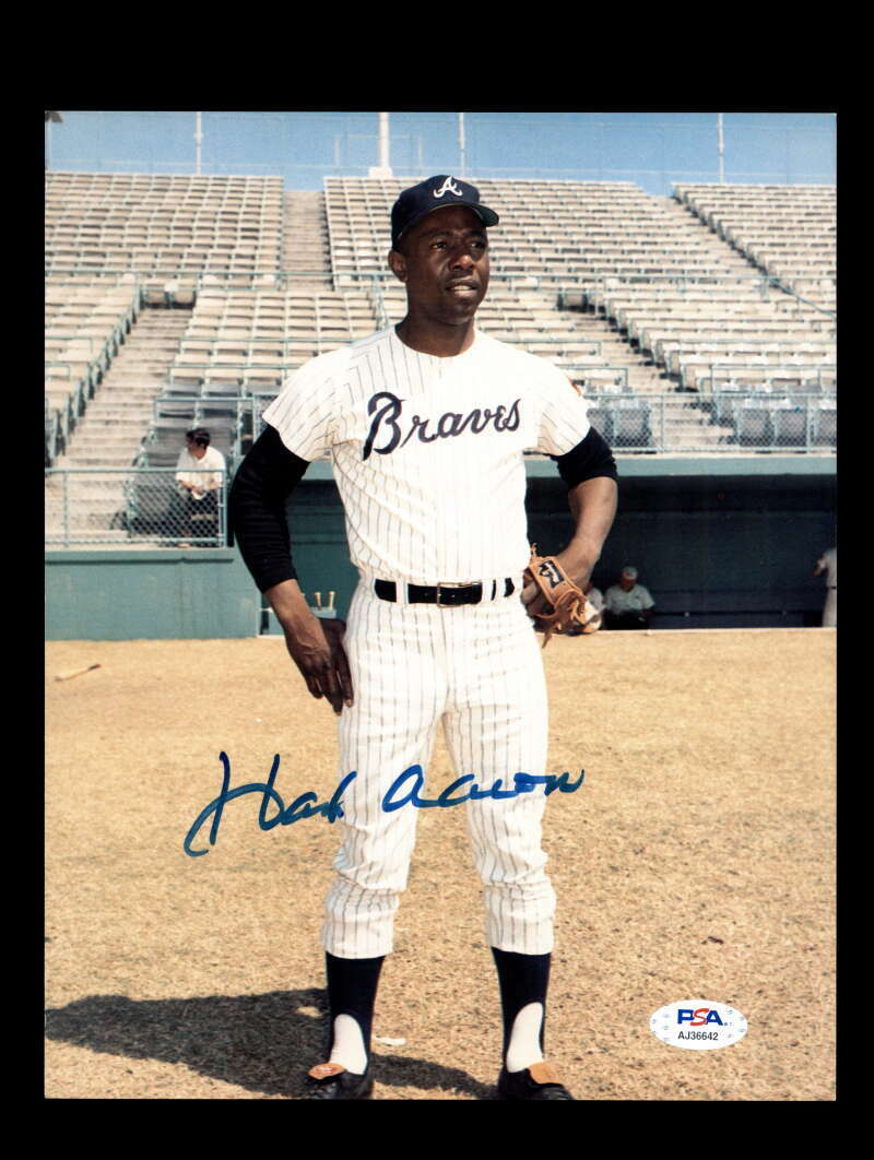 Hank Aaron PSA DNA Cert Signed 8x10 Photo Poster painting Braves Autograph