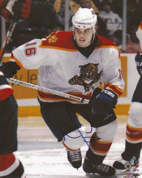 Nathan Horton signed Florida Panthers 8x10 Photo Poster painting autographed