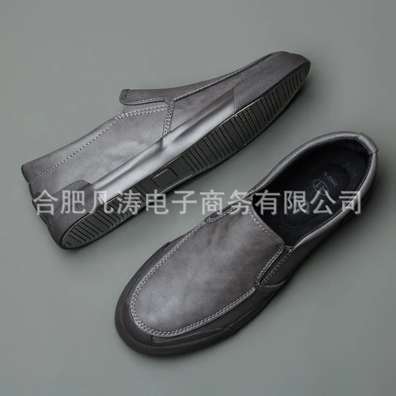 Yyvonne 7869 Men's Casual Shoes Low-Topped Lazy Shoes Four Seasons Of Happy Shoes