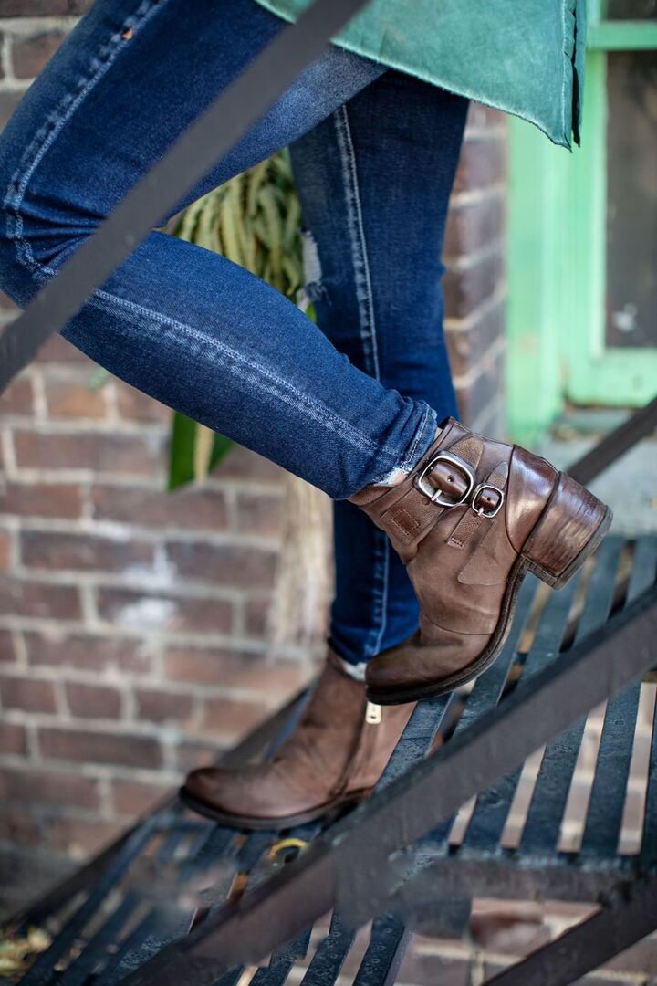 AS98 548214-booties