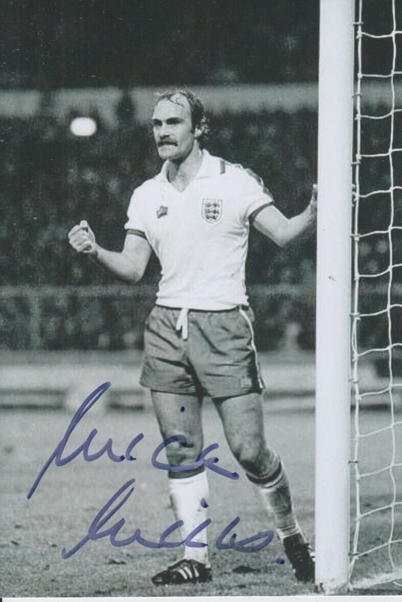 MICK MILLS HAND SIGNED 6X4 Photo Poster painting ENGLAND FOOTBALL AUTOGRAPH