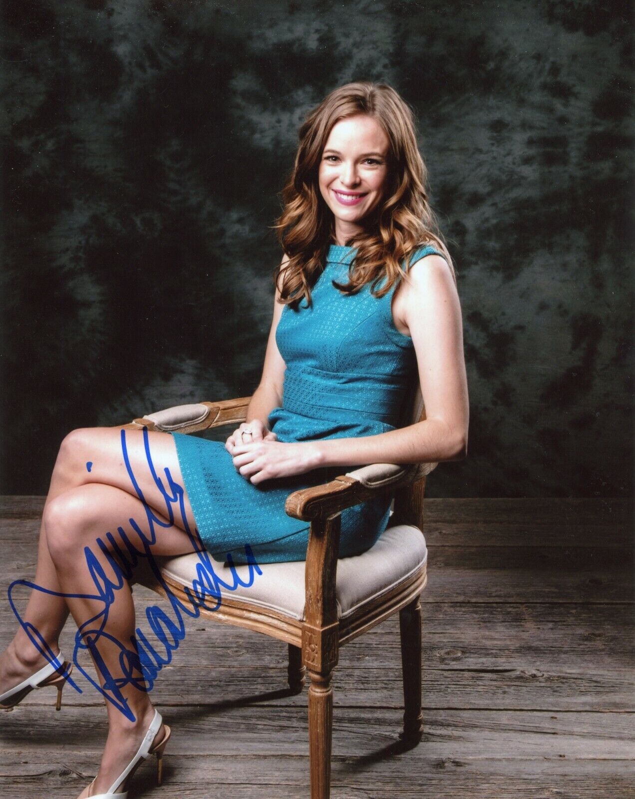 ~ DANIELLE PANABAKER Authentic Hand-Signed The Flash KILLER FROST