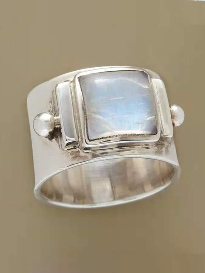 Vintage Moonstone Ring