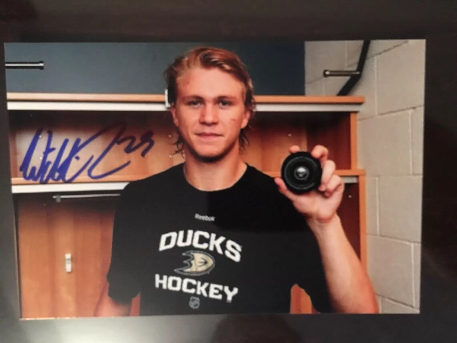 William Karlsson AUTOGRAPH Photo Poster painting Ducks Signed 4x6 1st Goal Blue Jackets