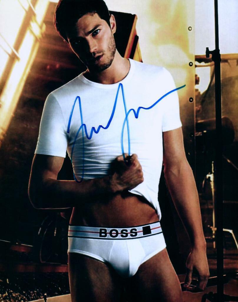 Jamie Dornan signed 8x10 Picture autographed Photo Poster painting Nice Photo Poster painting with COA