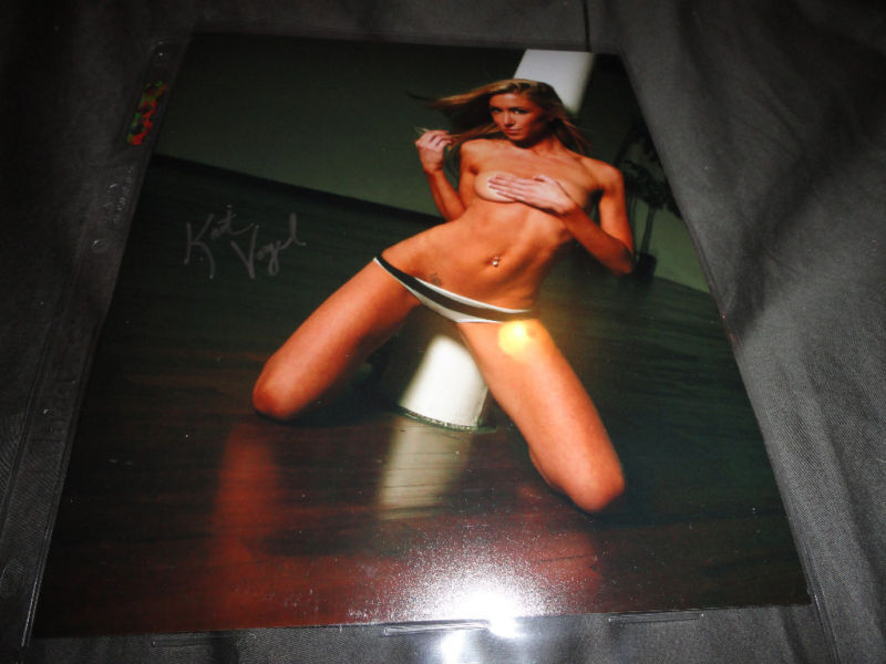 Sexy Kait Vogel Signed Autographed 8x10 Photo Poster painting COA