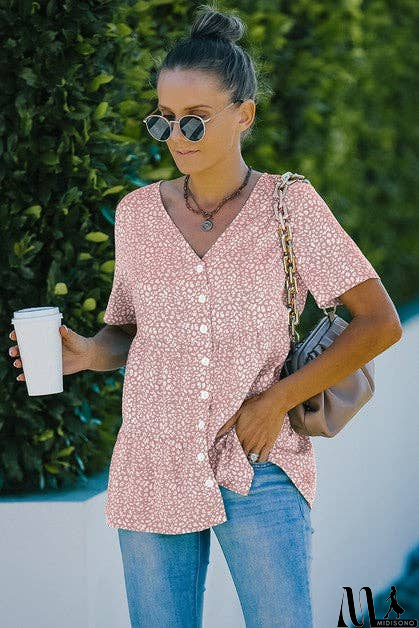 MidiSono - Buttoned Chic V-Neck Tee