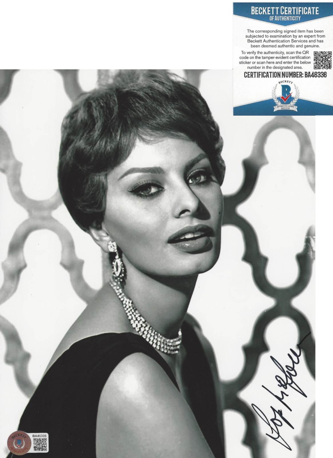 SOPHIA LOREN SIGNED 8x10 Photo Poster painting ITALIAN SEXY ACTRESS C MODEL BECKETT COA BAS