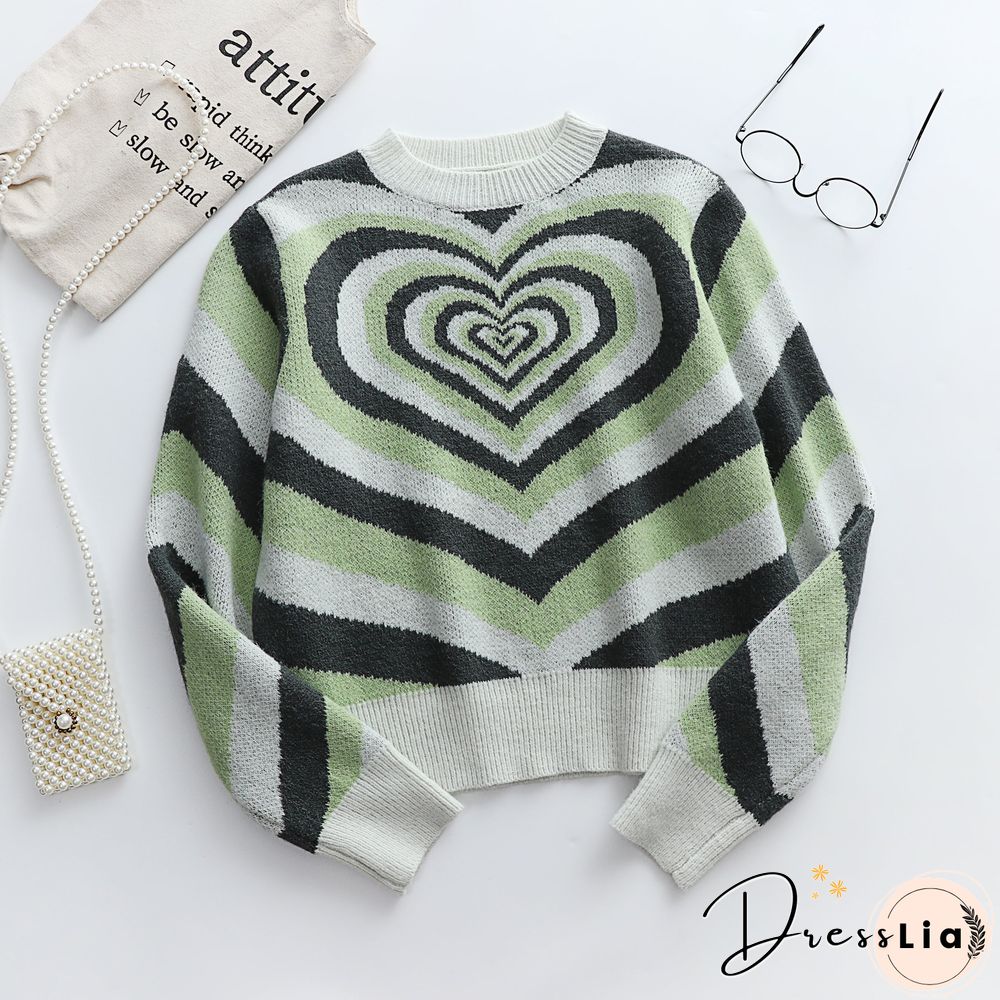 Casual Heart Graphic Pullover Sweater