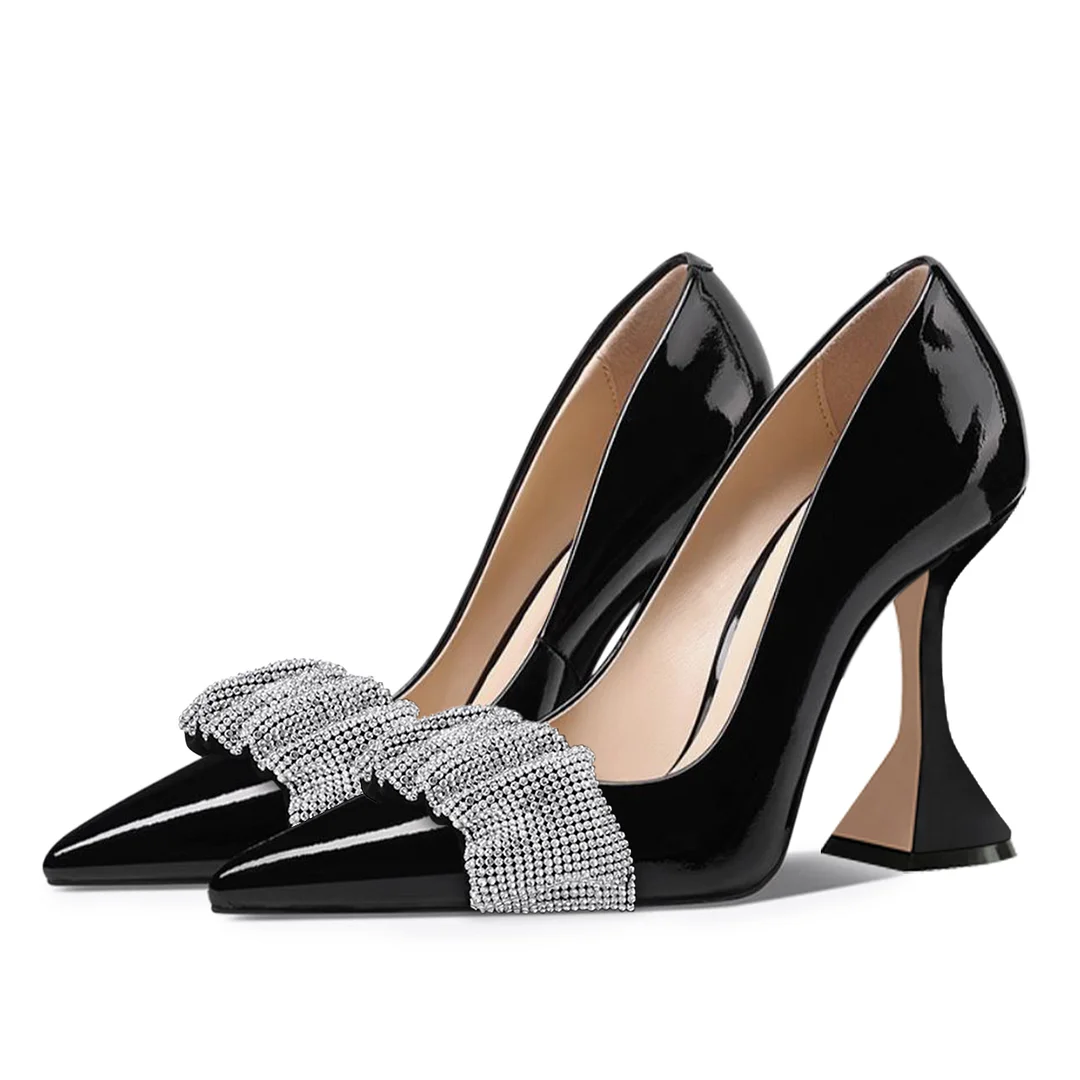 Patent Leather Rhinestone Band Inlay Classy Flared Heel Pumps in Black