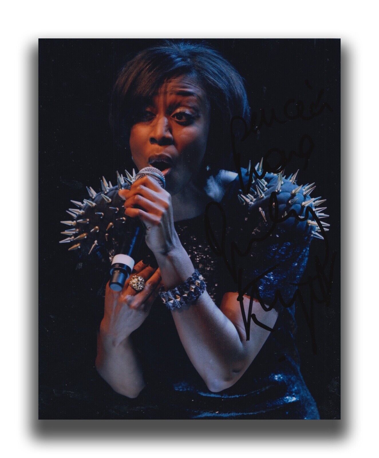 BEVERLEY KNIGHT HAND SIGNED 10X8 Photo Poster painting - MUSIC AUTOGRAPH.