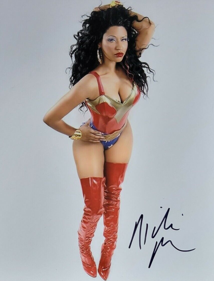 Nicki Minaj Authentic Autographed 8x10 Photo Poster painting w/ COA