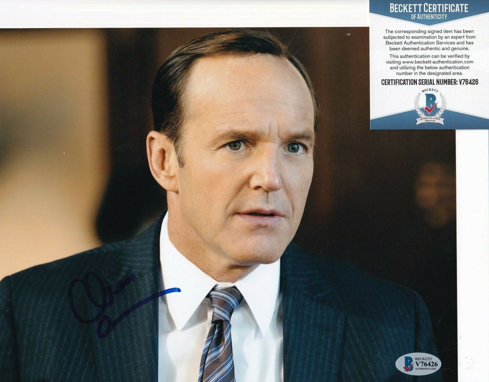 CLARK GREGG signed (THE AVENGERS) SHIELD Movie 8X10 Photo Poster painting BECKETT BAS V76426