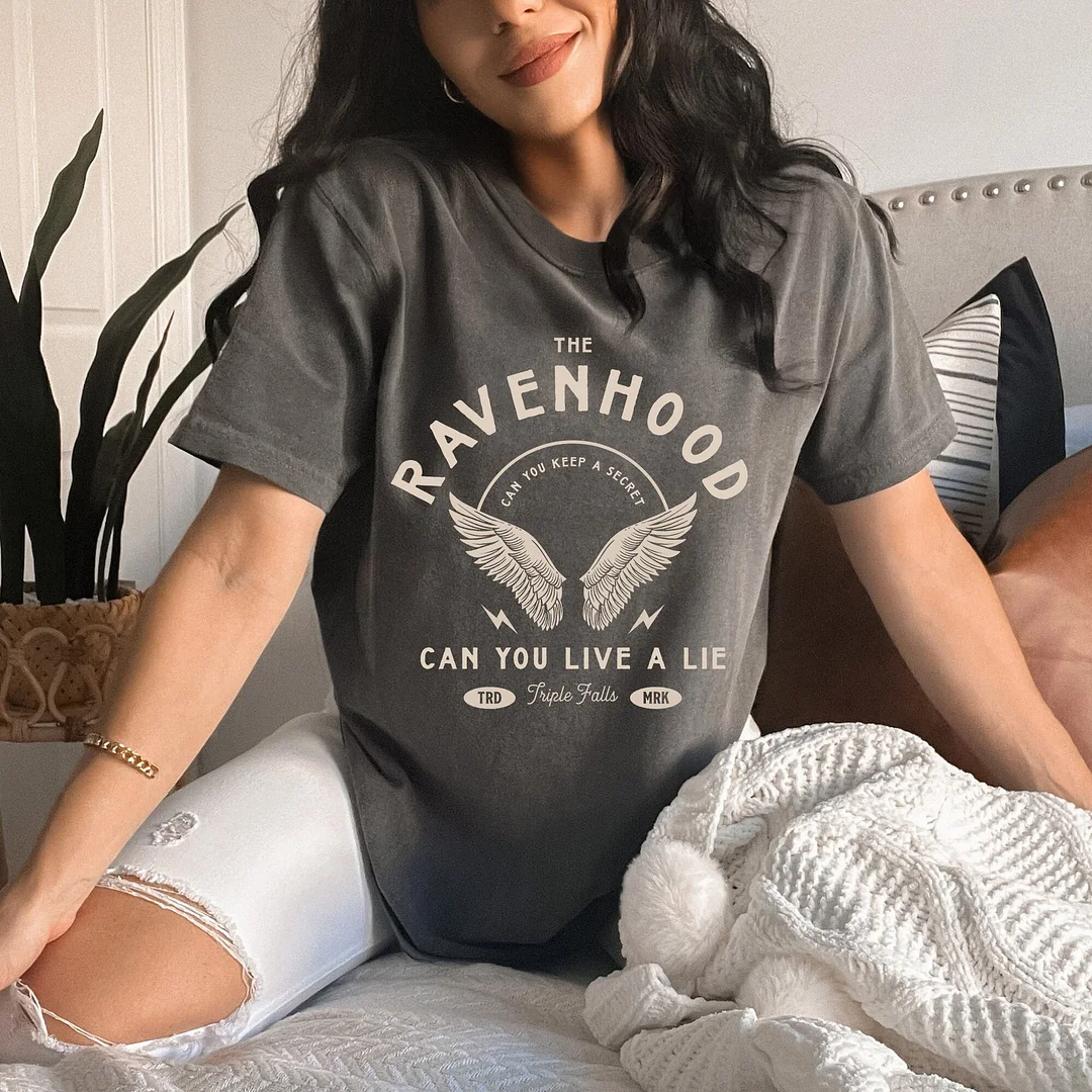 Ravenhood Book Shirt / DarkAcademias /Darkacademias