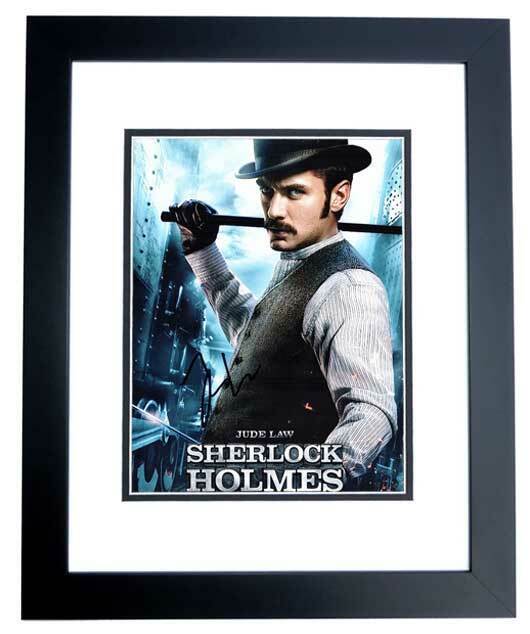 Jude Law Signed - Autographed Sherlock Holmes 8x10 inch Photo Poster painting - FRAMED