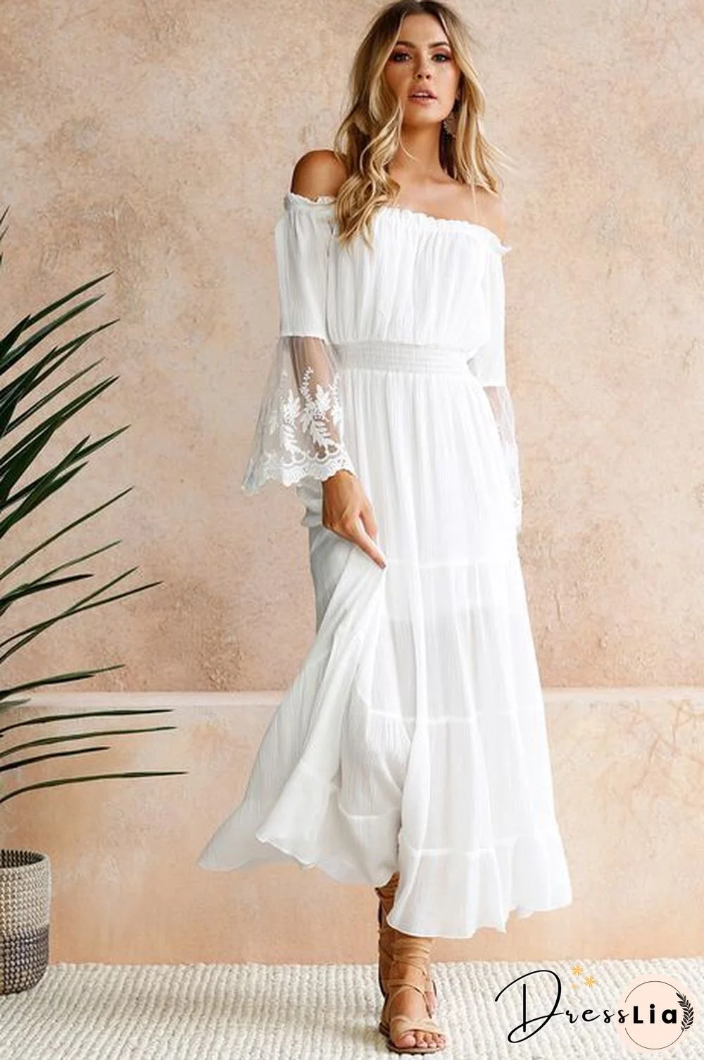 Women's Dress with Straight Neck Lace Stitching Dress White Dresses