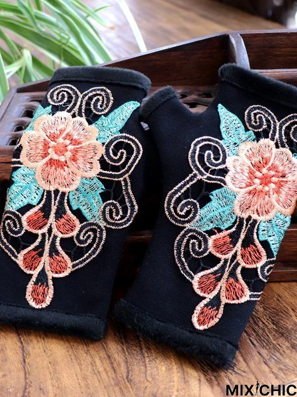 Ethnic Vintage Floral Embroidered Half Finger Gloves