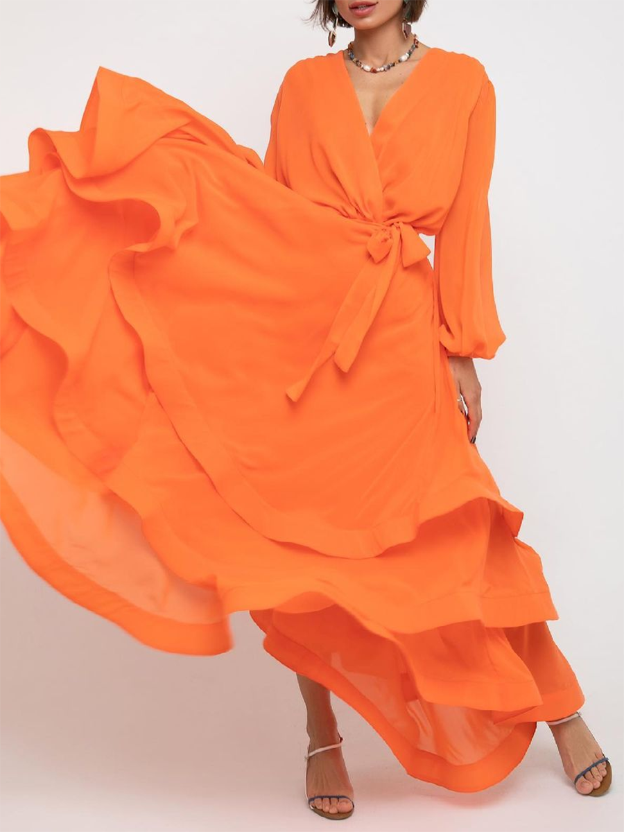 V-neck solid color long-sleeved dress