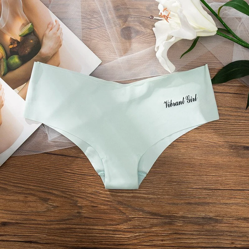 Women Ice Silk Underwear Sexy Solid Color Panties Fashion Seamless Comfort Briefs Low Waist Seamless Underpants Female Lingerie